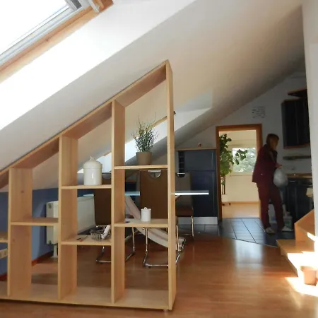 Dachgeschoss Feriewohnung Fuer Zwei Cologne Exterior photo